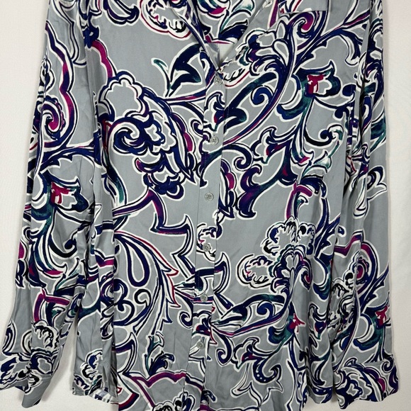 Chico’s Sand Wash Satin Painted Paisley Women's Blouse, Chico’s Size 1. NWOT - Picture 6 of 12